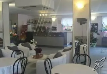 Bing Ξενοδοχείο 2*